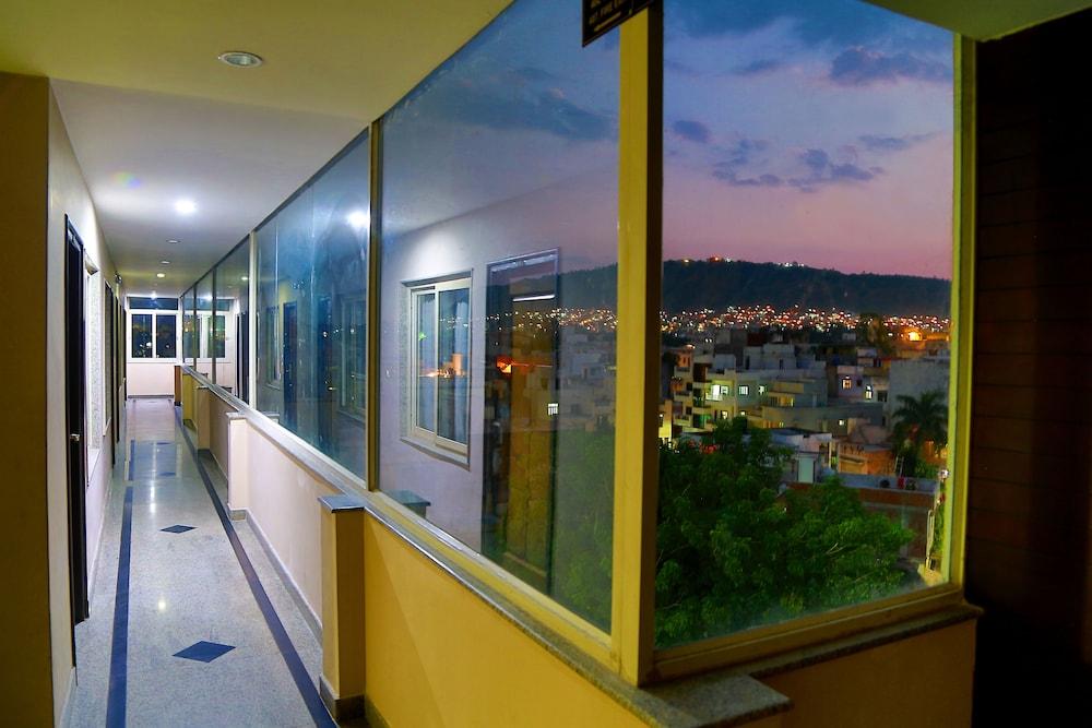 Hotel Royal Palm - A Budget Hotel In Udaipur Exterior foto