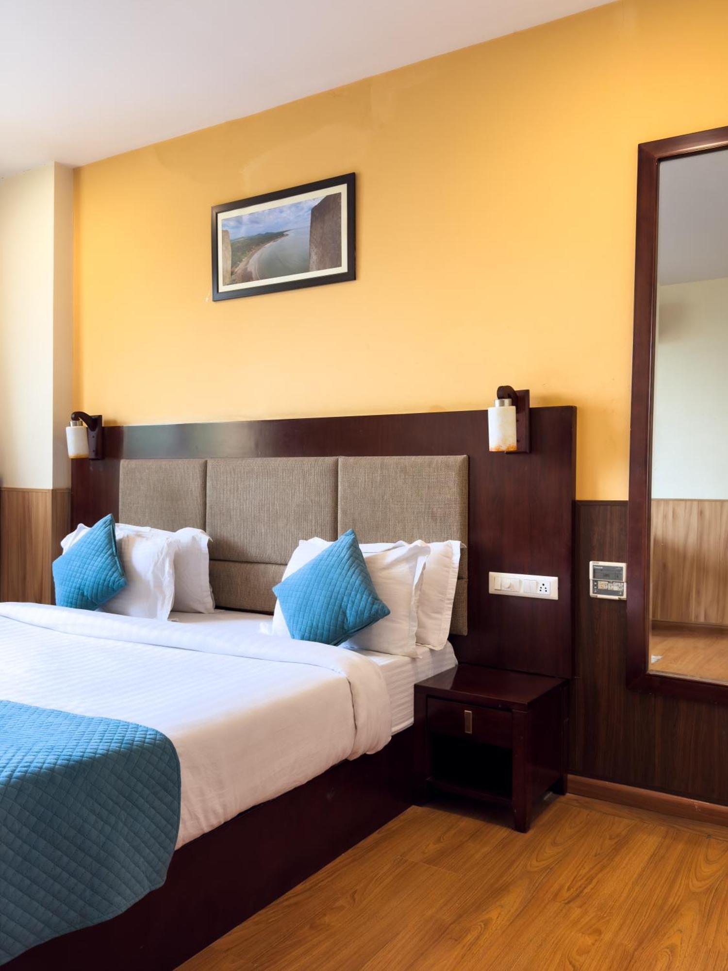 Hotel Royal Palm - A Budget Hotel In Udaipur Exterior foto