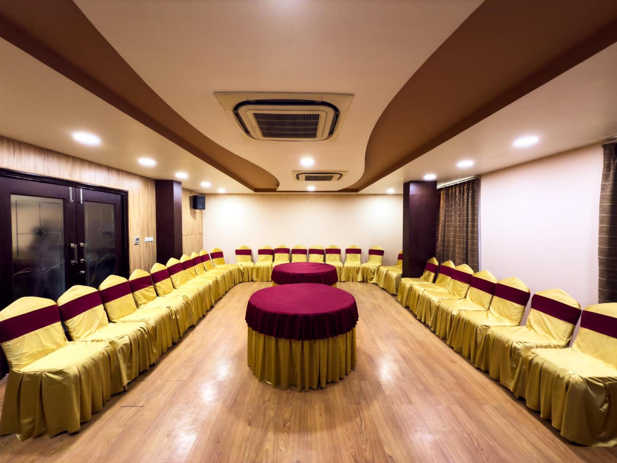 Hotel Royal Palm - A Budget Hotel In Udaipur Exterior foto